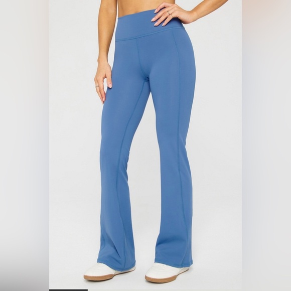 Fabletics Activewear Set - Picture 2 of 7